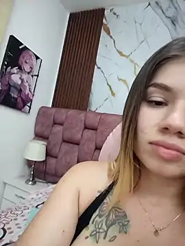 SweetMichel_'s cam snapshot