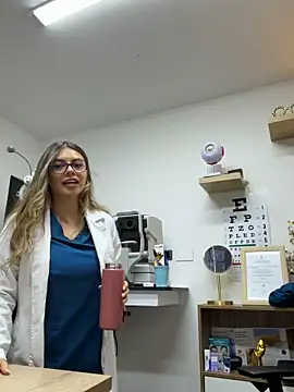 alicee16 live sex cam