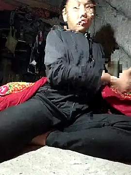 PhamPm70 live sex cam