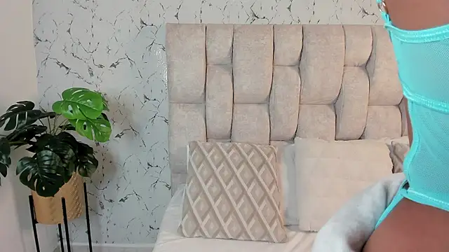 MitchellRussell's cam snapshot