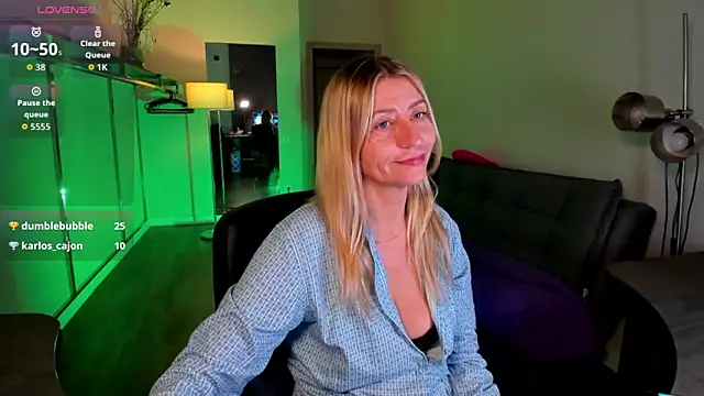 ZoeGrant's cam snapshot