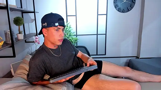 nico_herrera_ live sex cam