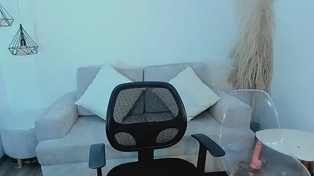 KassMonroe live sex cam