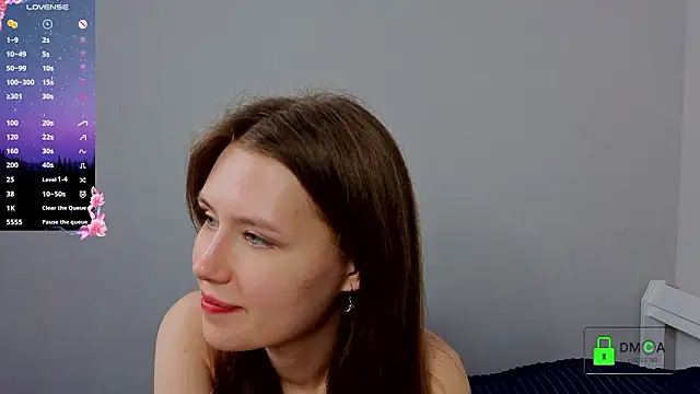 ShannaRois live sex cam