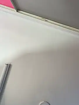 MAVI_EC_'s cam snapshot