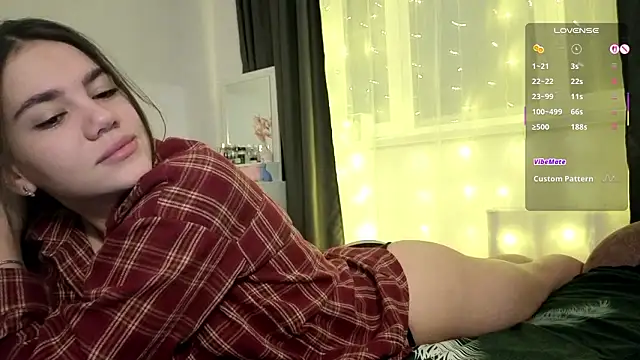 Priscillla_Cute's cam snapshot