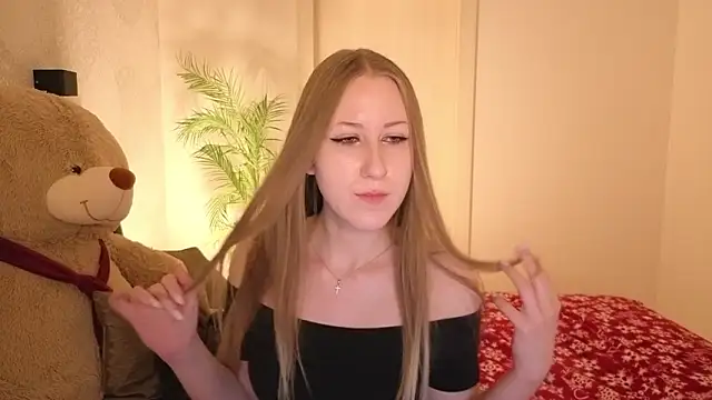 CassieReborn's cam snapshot