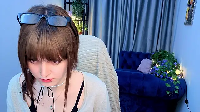 michelewild's cam snapshot