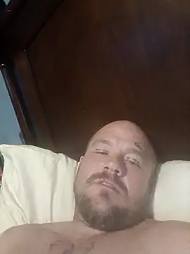 Capthookfugood's cam snapshot