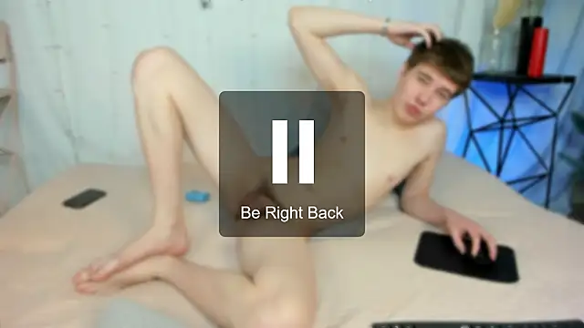 andyyzzz live sex cam