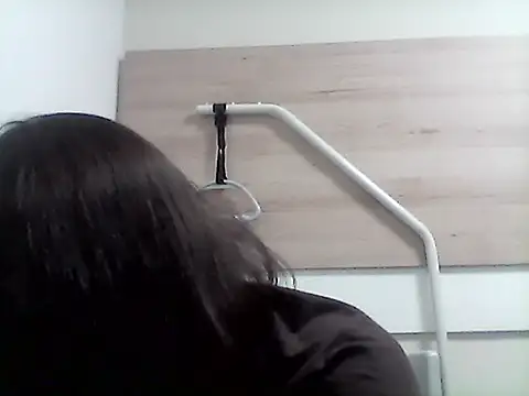 AllinaKis's cam snapshot