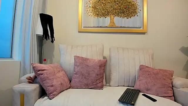 JuanGomm live sex cam