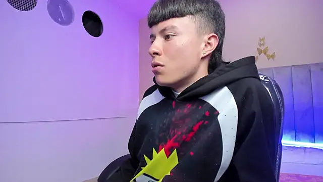 Nascary_Fox's cam snapshot