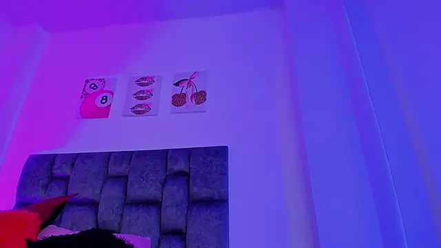 kittymonroe1's cam snapshot