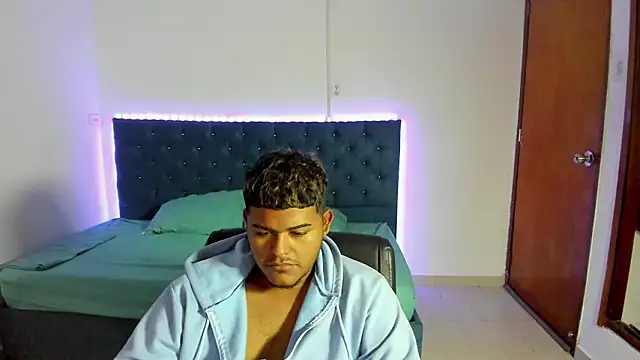 jordan_colman's cam snapshot