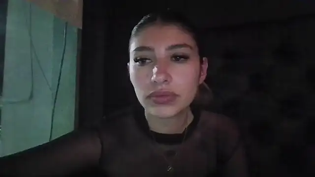 AliceTeenager___'s cam snapshot