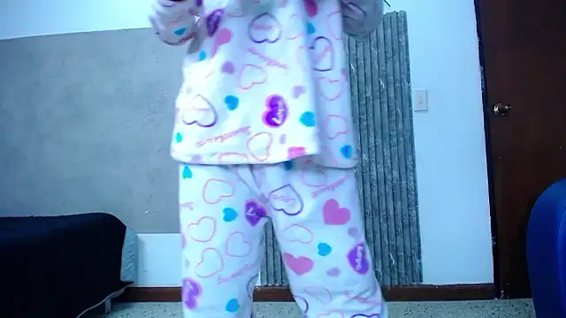 Dogan_Renzo0's cam snapshot