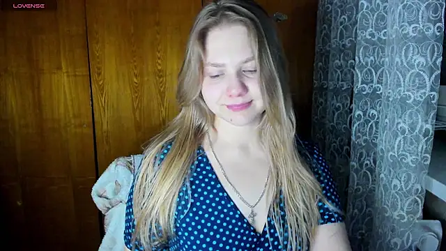 AlinaMors's cam snapshot