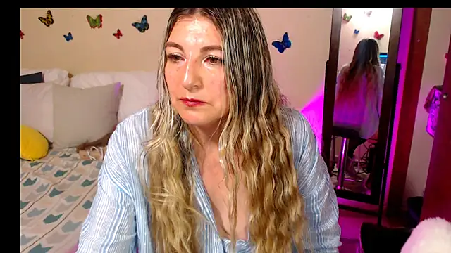 Jolie-Mature's cam snapshot