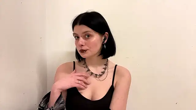 MisAlise's cam snapshot