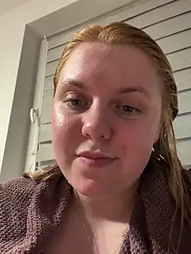 Nallinee live sex cam