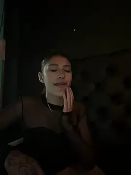 AliceTeenager___'s cam snapshot