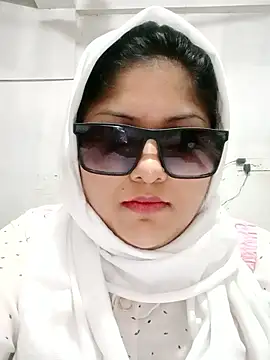 Nusrat-N live sex cam