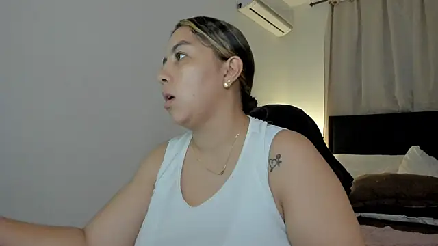 brithany_olson25's cam snapshot