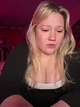 PiggyRose's cam snapshot