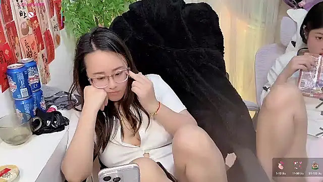 NEWONETO live sex cam