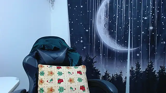 Hikaryfire's cam snapshot