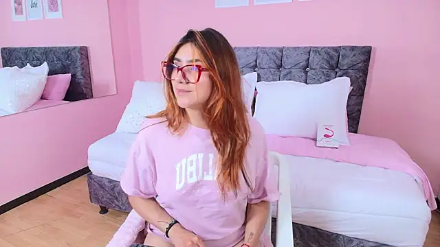 maddie_beauty's cam snapshot