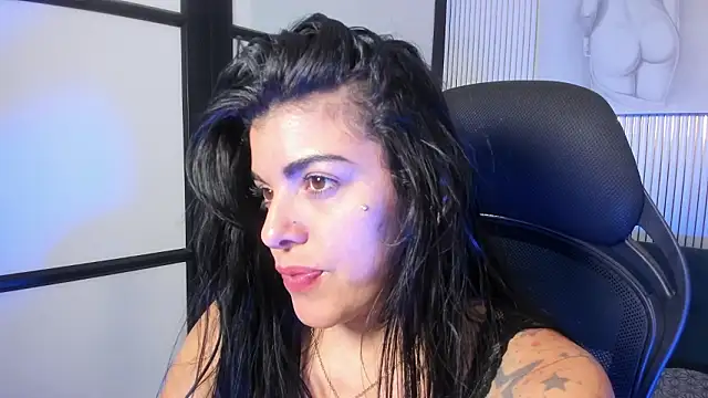 VenusColeman_'s cam snapshot