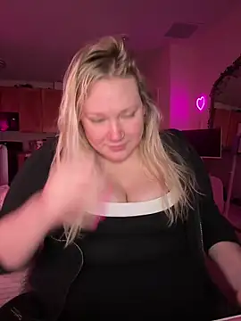 PiggyRose live sex cam