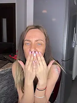 DivineAmely's cam snapshot