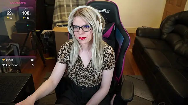 KelseyCobalt live sex cam