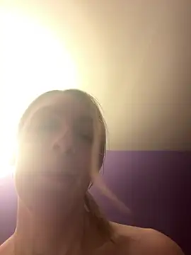 AmberLustXXX's cam snapshot