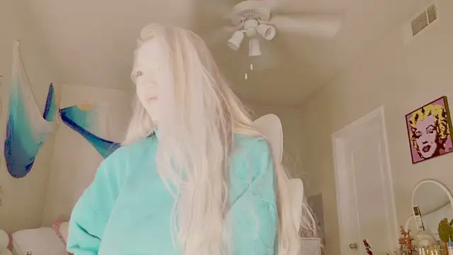 Talulaa live sex cam