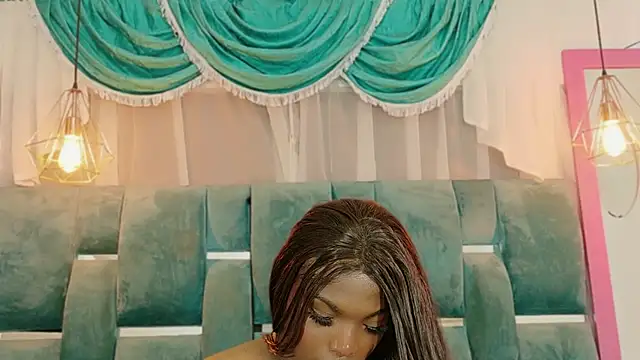 LuisaHottxx live sex cam