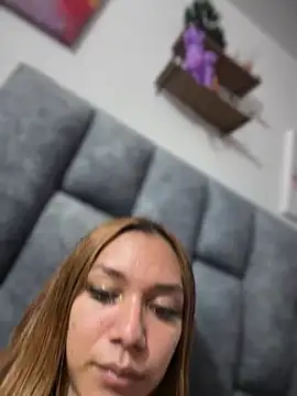 Nikol_Rang__ live sex cam