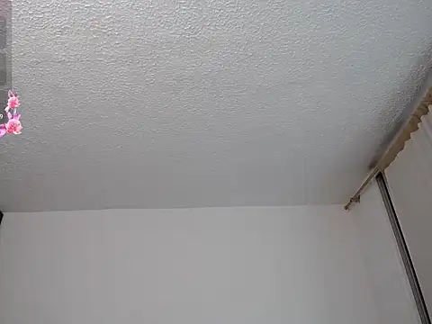 ItsNyla's cam snapshot