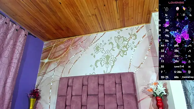 aby_divine's cam snapshot