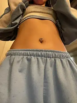 Valery_pink18's cam snapshot