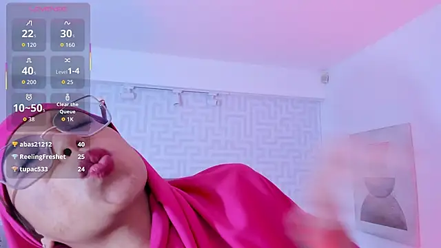 naishaa_'s cam snapshot