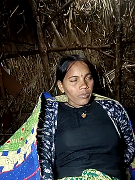 Cutsedi3's cam snapshot