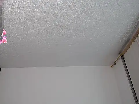 ItsNyla's cam snapshot