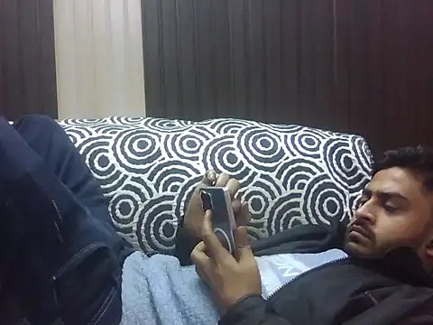 indihotguy live sex cam