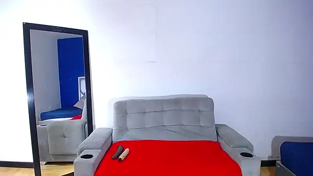 exotic_karmella's cam snapshot