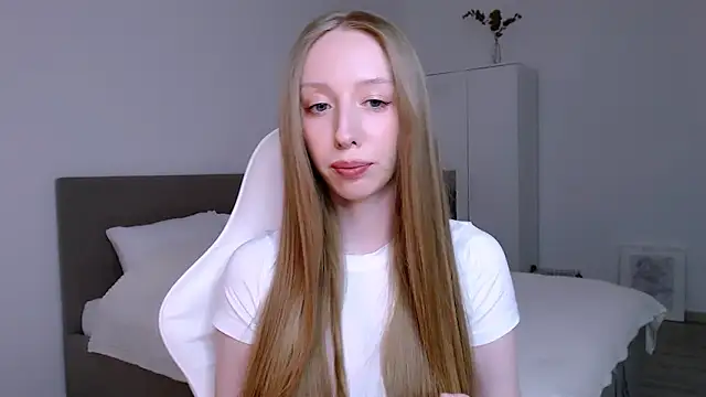 Luna_insniity's cam snapshot