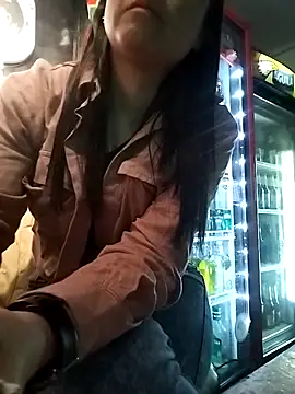 karlagiraldo198's cam snapshot